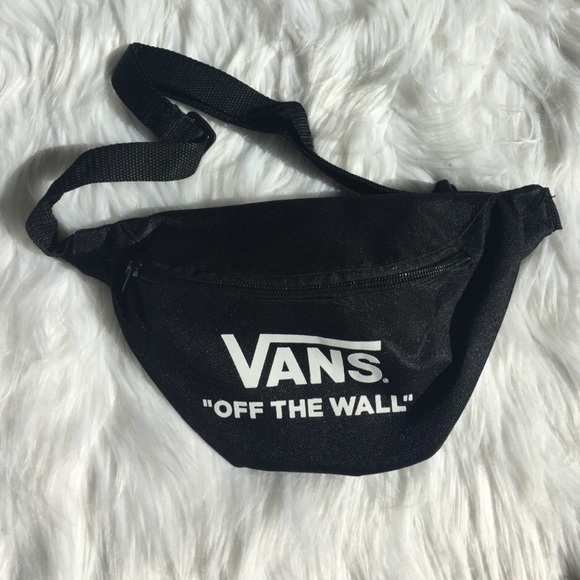 black vans fanny pack